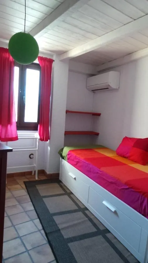 Vivienda Rural Fuente De Los Gusarapos Burunchel 0*,